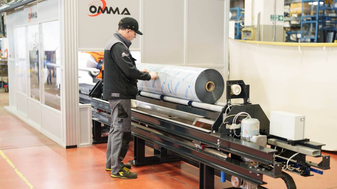 Wie funktioniert die OMMA-Schneidemaschine?