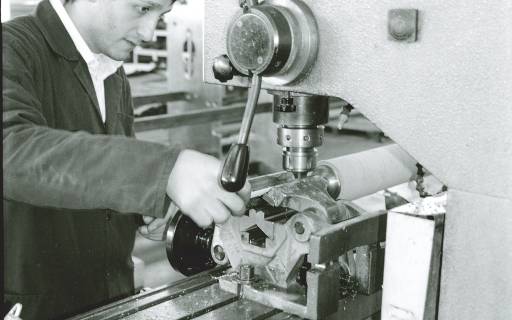 Lavoratore alla Omma